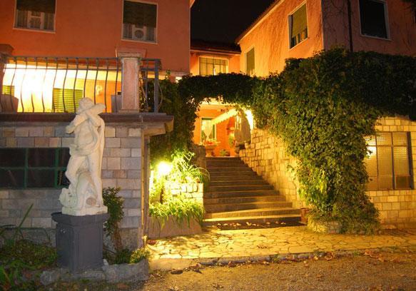 Hotel Gardenia *